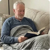 Velin Weighted Blanket customer — Marcus B., Chicago (USA)